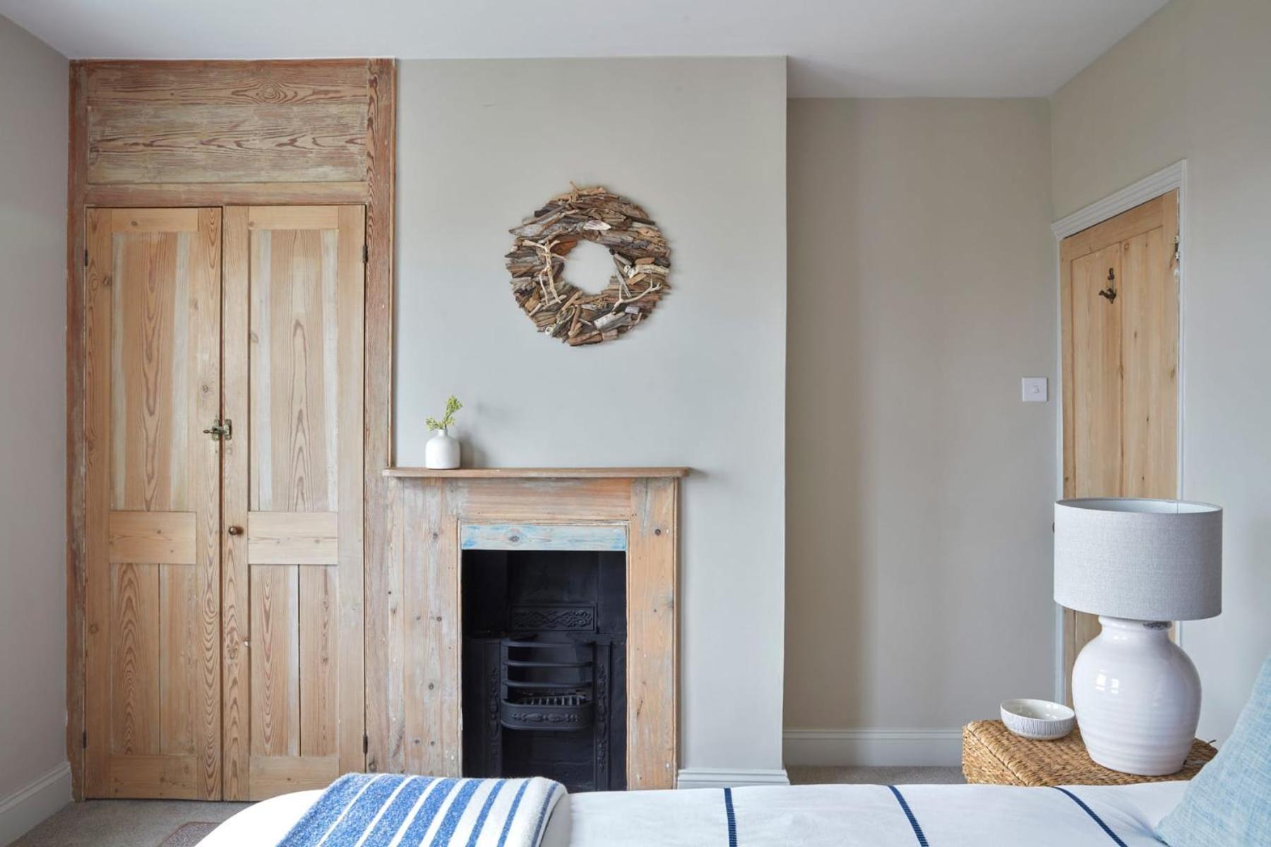 Bosun Cottage - Boutique Retreat On The Beach ディール エクステリア 写真